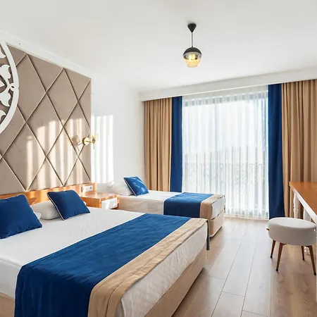 The Sansa & 酒店 3*