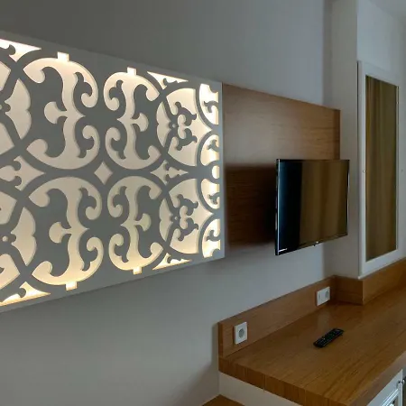 The Sansa & 马纳夫加特