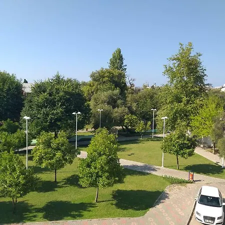 酒店 The Sansa & 马纳夫加特