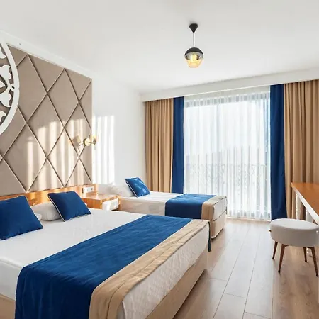 The Sansa & 酒店 3*