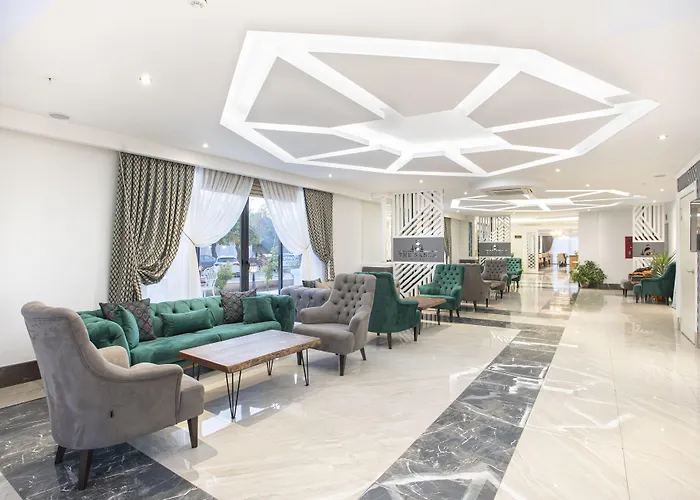 Hotel The Sansa & 3*